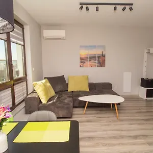 Apartment Vista Suites